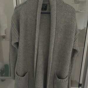 Abercrombie & Fitch Heather Gray Chunky Knit Cardigan
